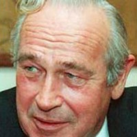 Robert Ludlum